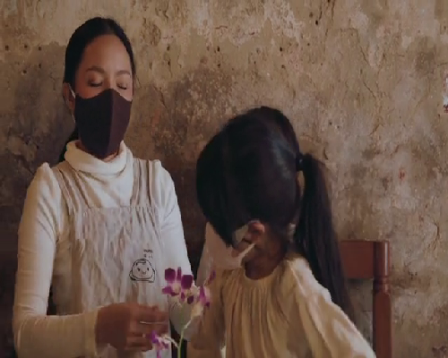 45岁绝经女性供卵做三代试管的移植成功率解说？